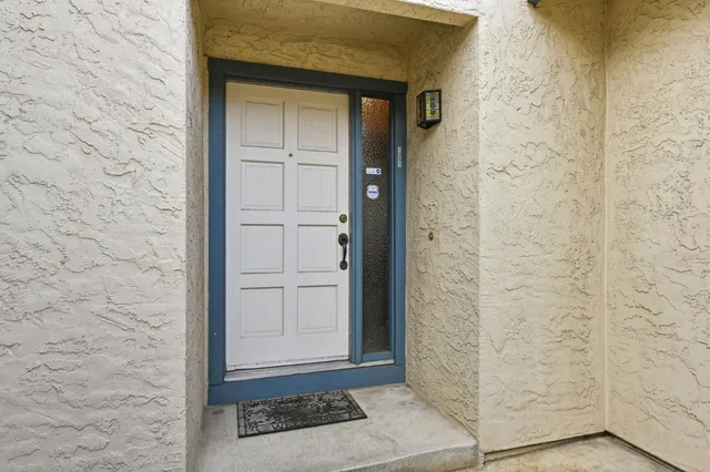 a view of a walk in closet