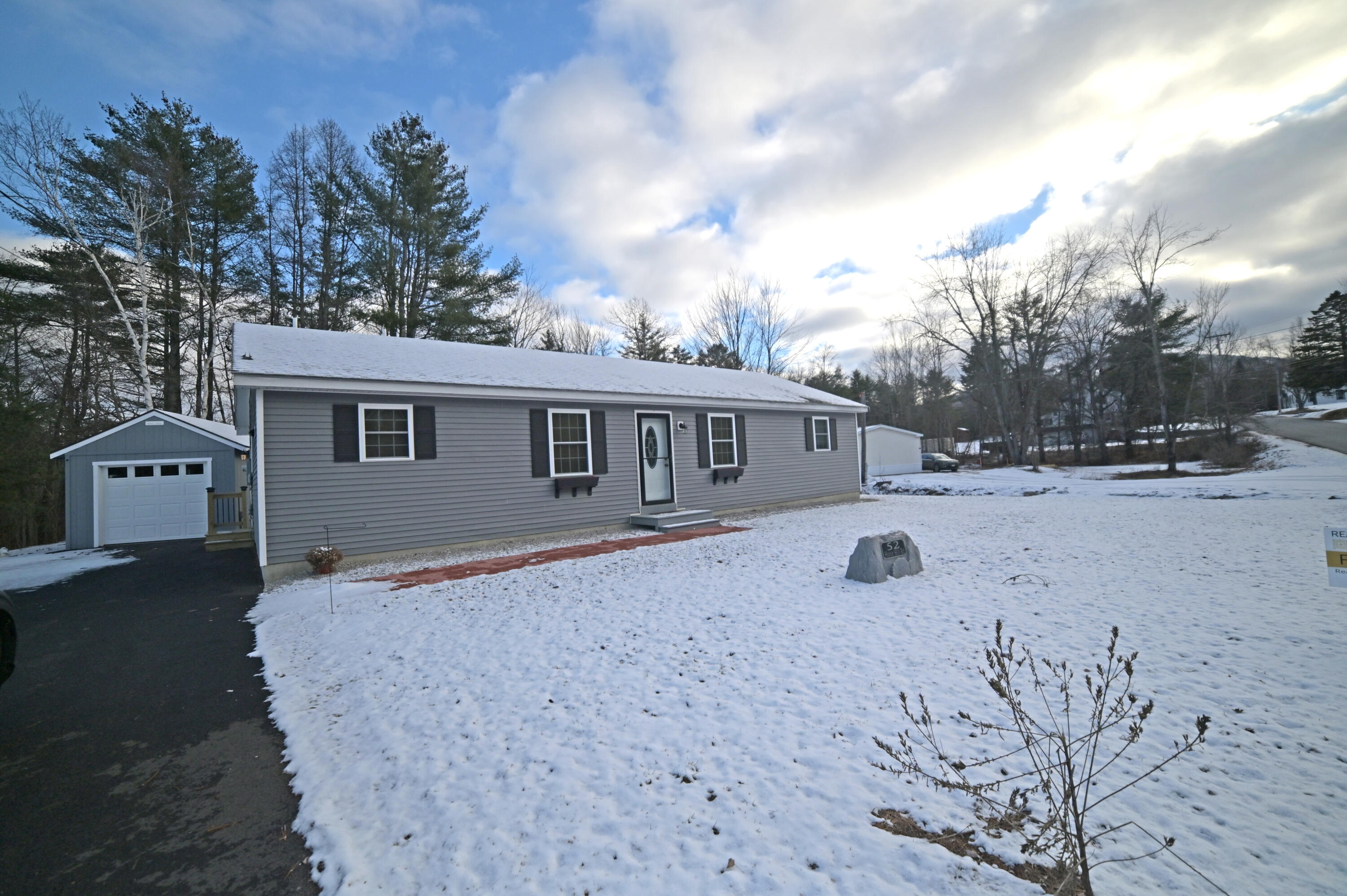 52 Howe Hill Road Greenwood, ME 04255 - Photo 5 of 20 IMG_1029