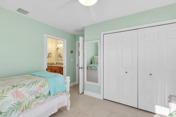 $2,390,000 | 140 Fairwich Court, Tavernier, FL 33070