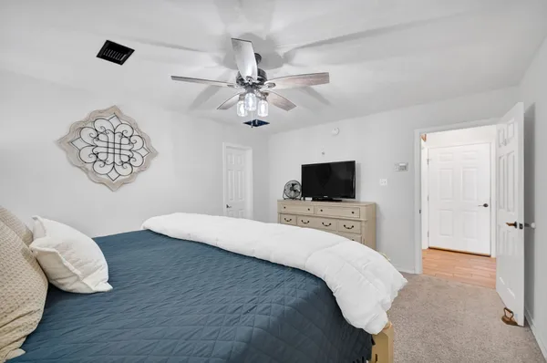 $514,900 | 21219 Horse Shoe Drive, Manvel, TX 77578