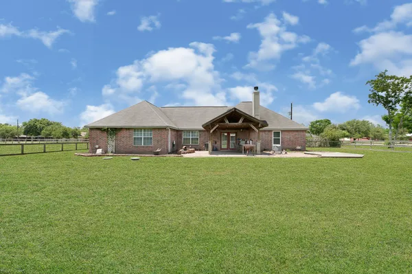 $514,900 | 21219 Horse Shoe Drive, Manvel, TX 77578