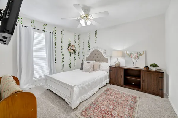 $514,900 | 21219 Horse Shoe Drive, Manvel, TX 77578