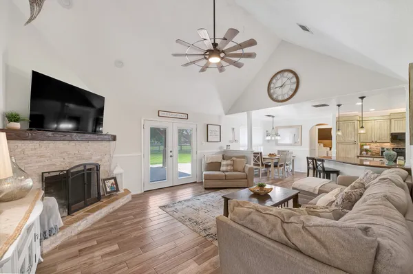 $514,900 | 21219 Horse Shoe Drive, Manvel, TX 77578