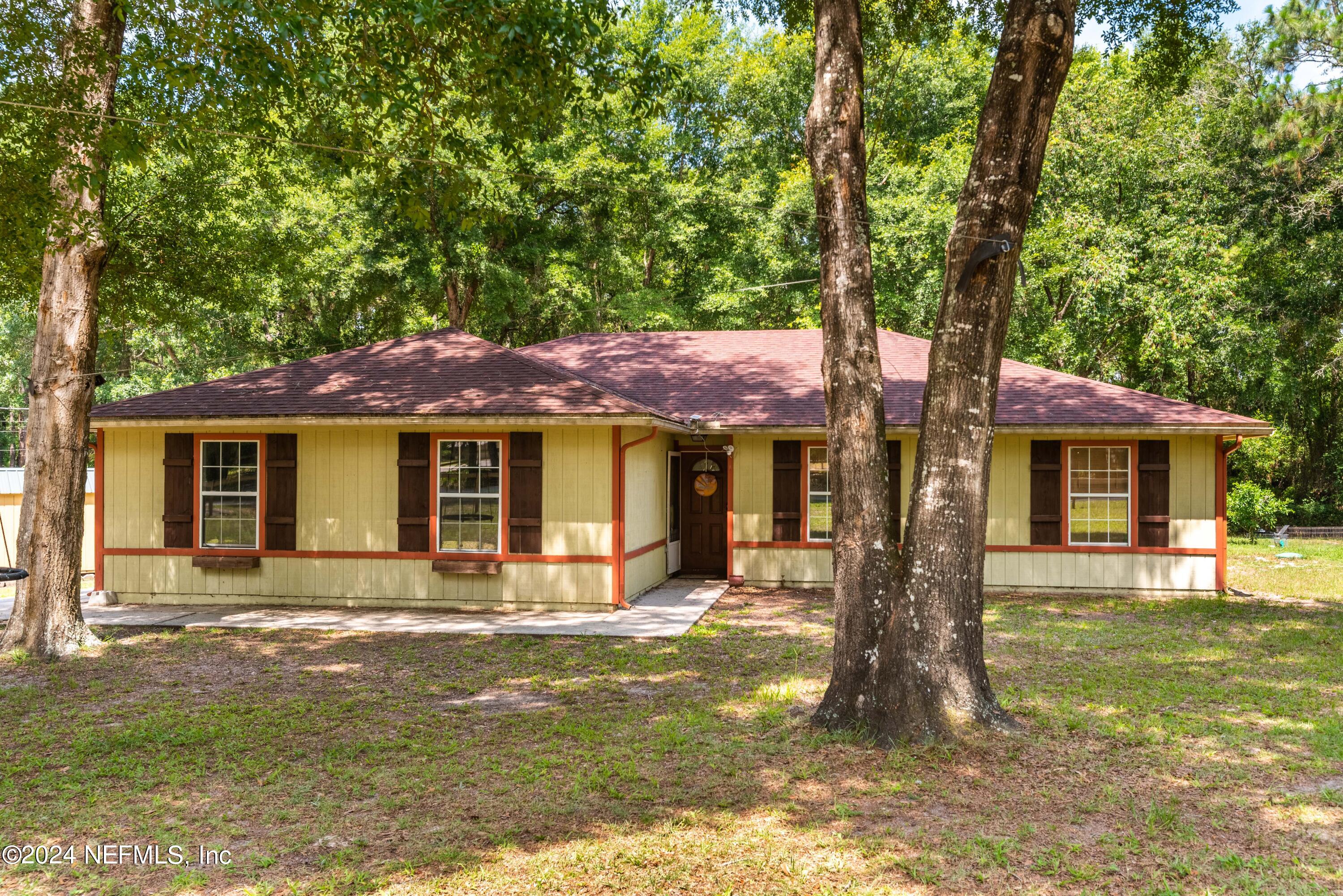 2592 Myrtle Loop Middleburg, FL 32068 - Photo 1 of 33 Front of house