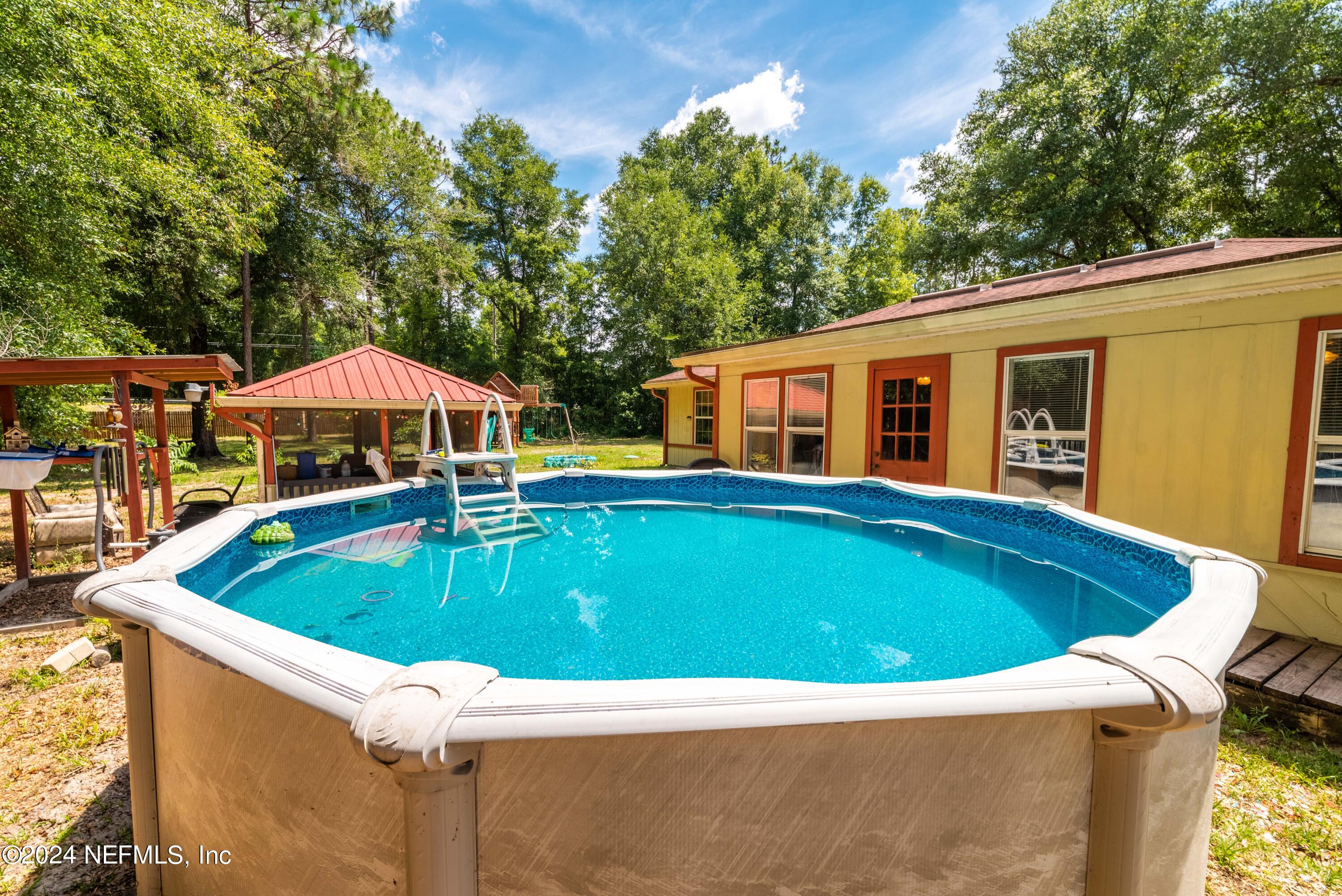 2592 Myrtle Loop Middleburg, FL 32068 - Photo 23 of 33 Above Ground Pool