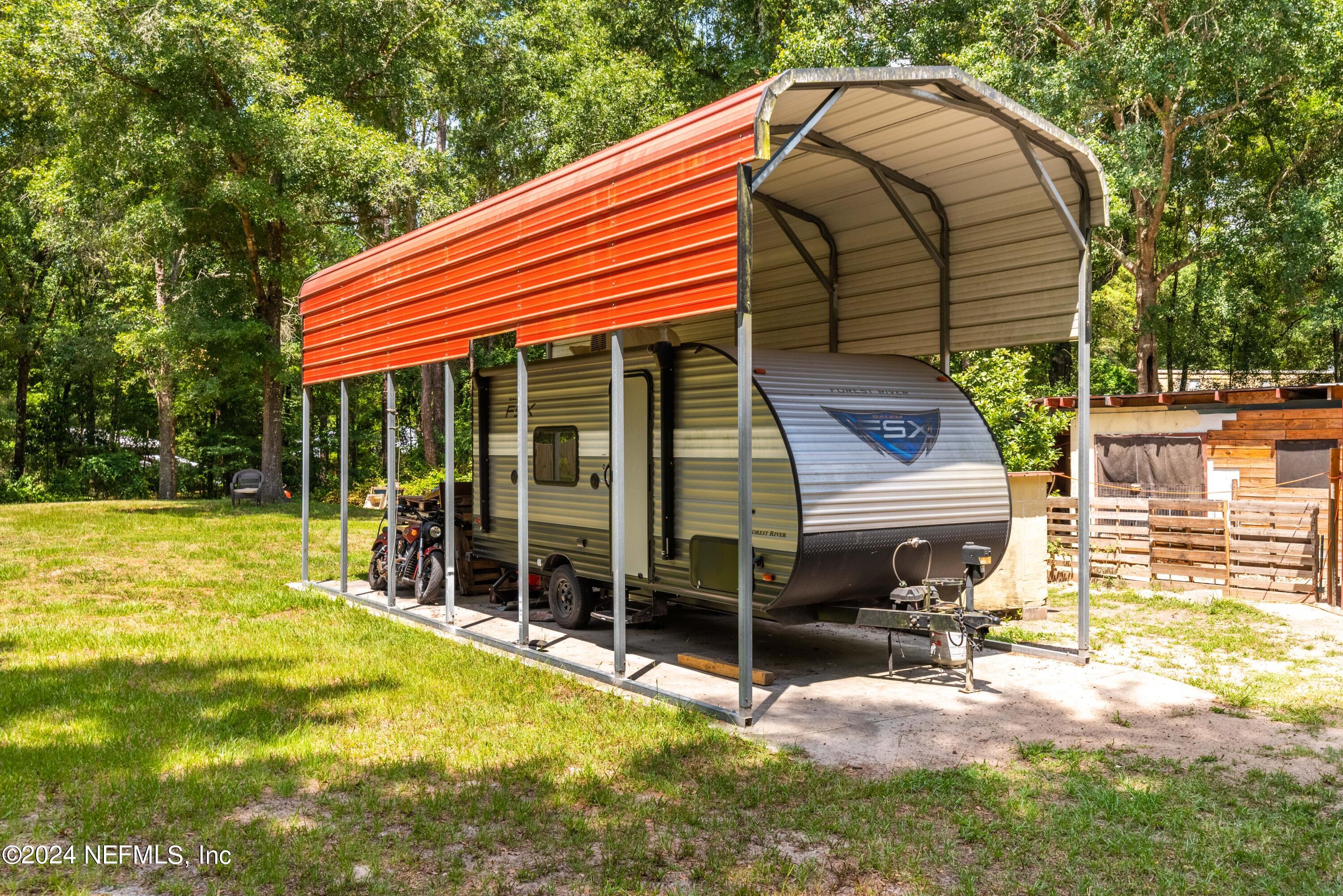 2592 Myrtle Loop Middleburg, FL 32068 - Photo 29 of 33 RV Carport