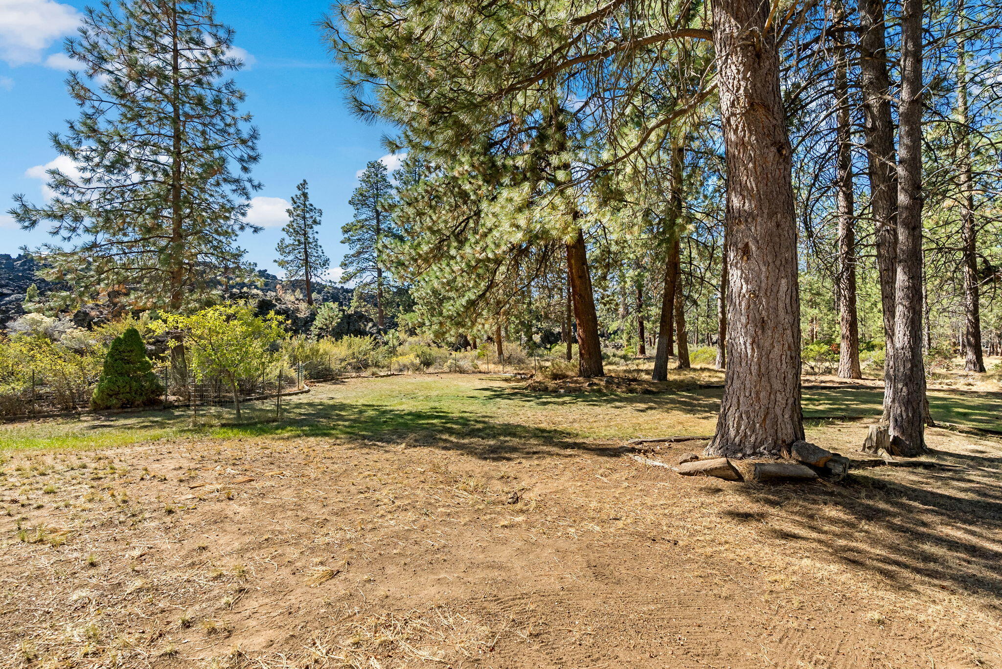 60000 Agate Road Bend, OR 97702 - Photo 33 of 48 87-web-or-mls-Riley Visuals-87