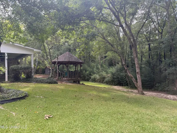 $342,900 | 109 Falcon Ridge Drive, Raymond, MS 39154