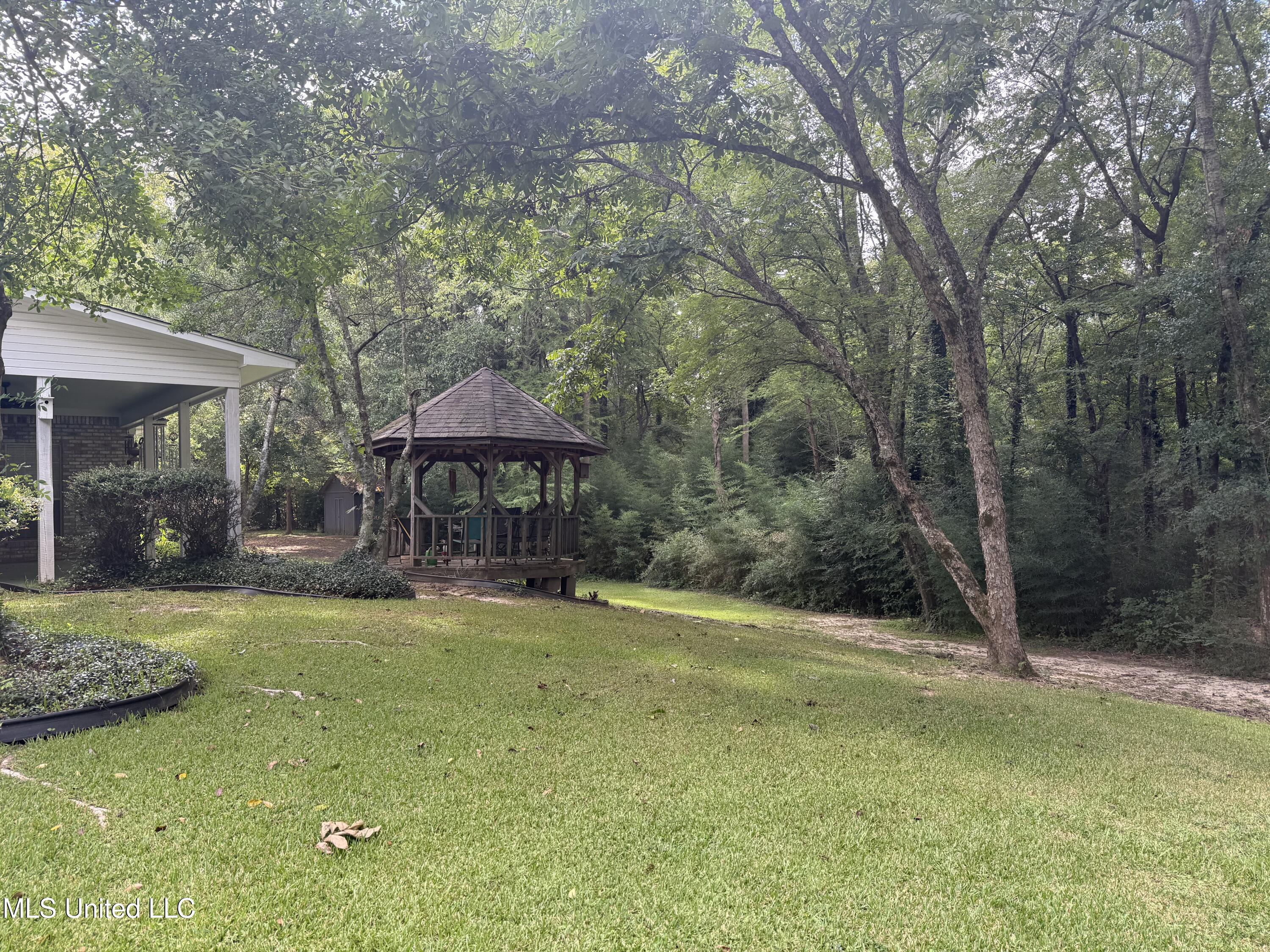 109 Falcon Ridge Drive Raymond, MS 39154 - Photo 18 of 26 IMG_5944