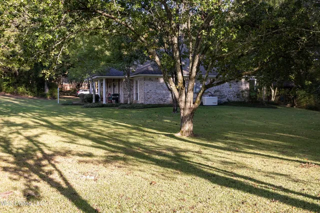 $343,900 | 109 Falcon Ridge Drive, Raymond, MS 39154