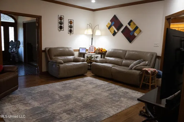 $343,900 | 109 Falcon Ridge Drive, Raymond, MS 39154