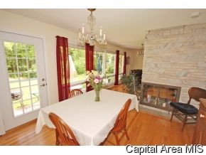 212 West Street Buffalo, IL 62515 - Photo 7 of 12 Gallery Image 7