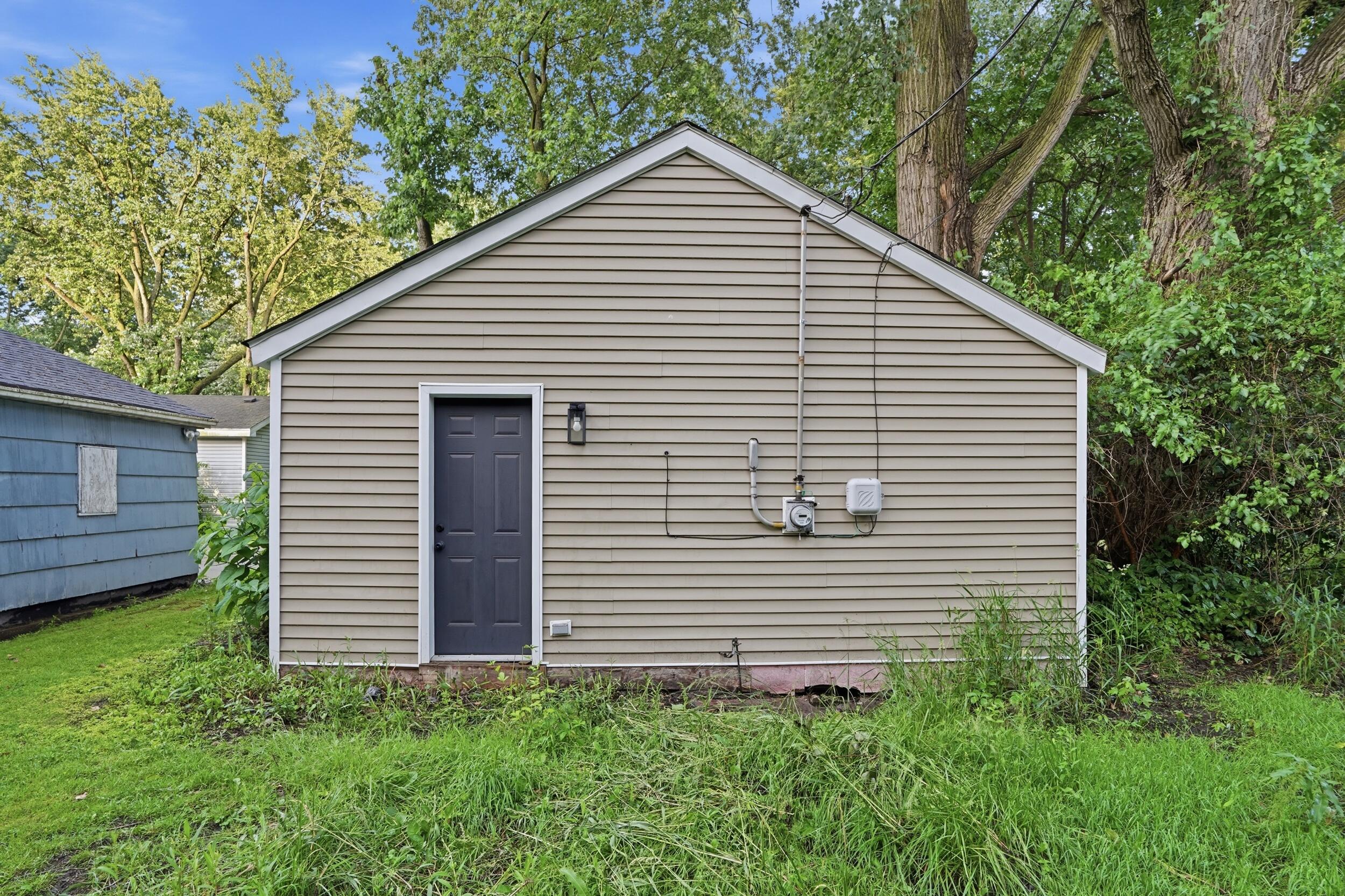 2456 Mount Street Gary, IN 46406 - Photo 12 of 14 2500x1667