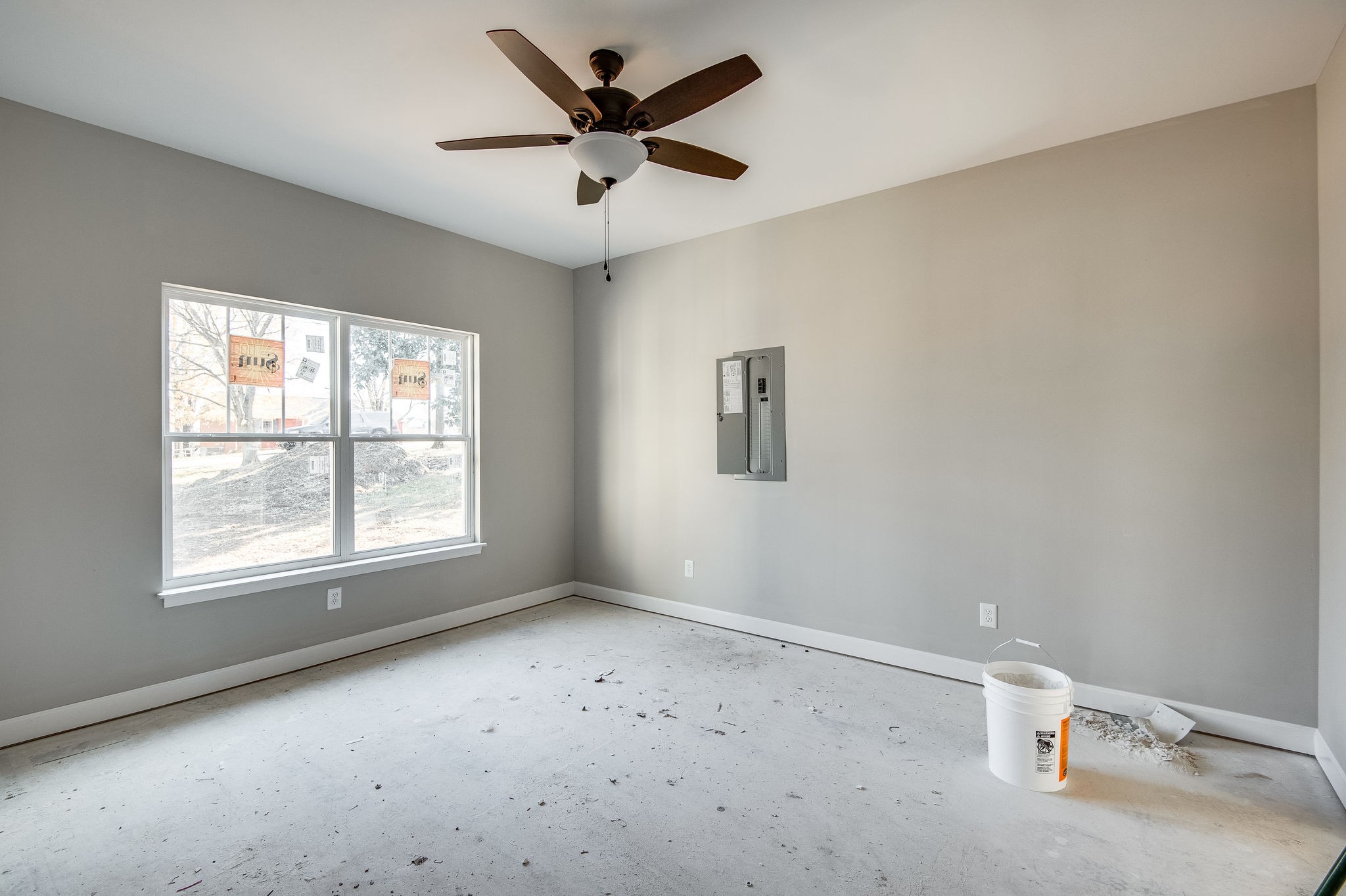 2011 Ridgecrest Circle Dickson, TN 37055 - Photo 11 of 27 Gallery Image 11