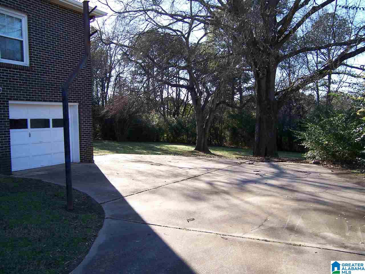 626 Cory Street Bessemer, AL 35020 - Photo 6 of 36