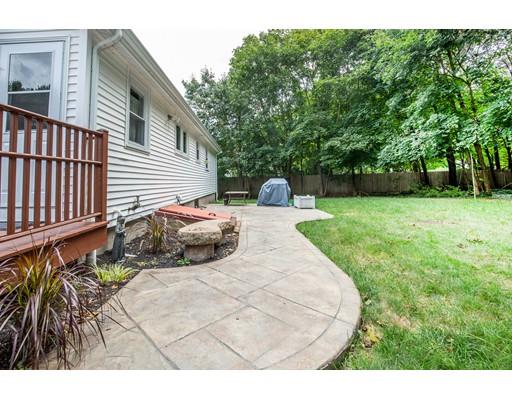 40 Woodruff Road Walpole, MA 02081 - Photo 25 of 31 a view of a backyard with a garden