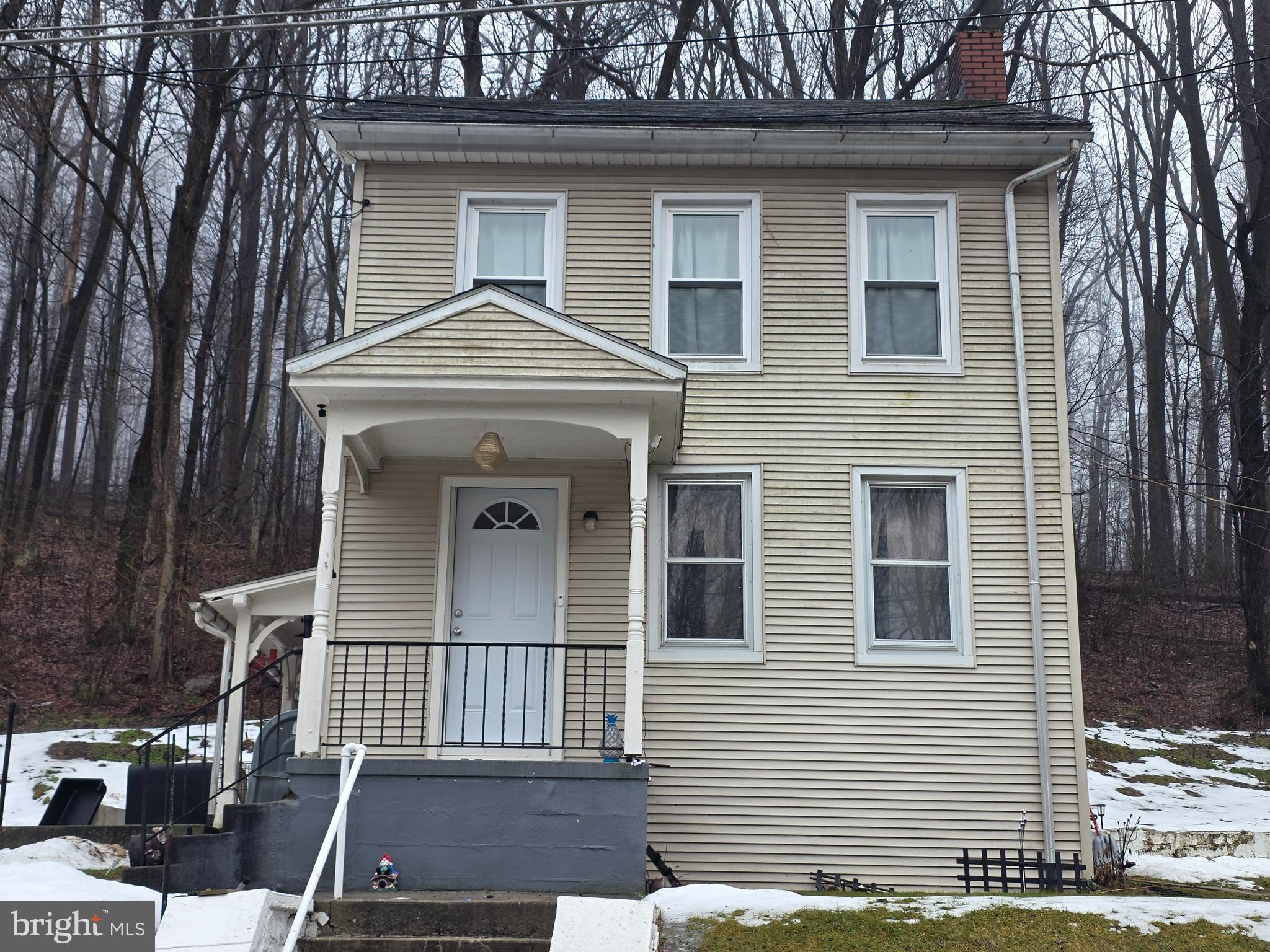 702 Wyomissing Road Mohnton, PA 19540 - Photo 1 of 47