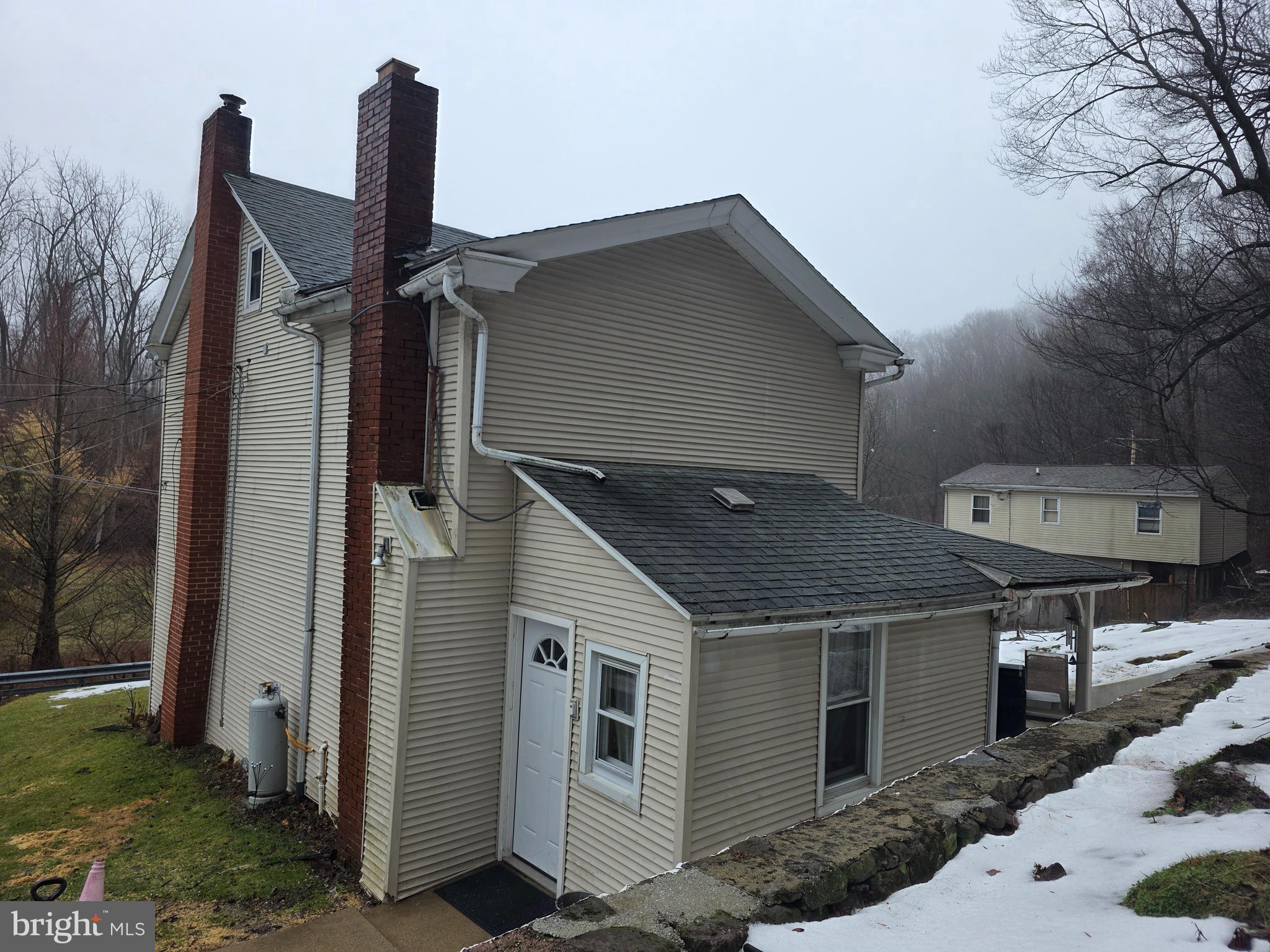 702 Wyomissing Road Mohnton, PA 19540 - Photo 11 of 47