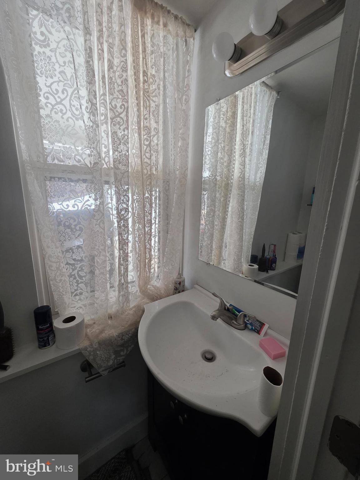 702 Wyomissing Road Mohnton, PA 19540 - Photo 25 of 47