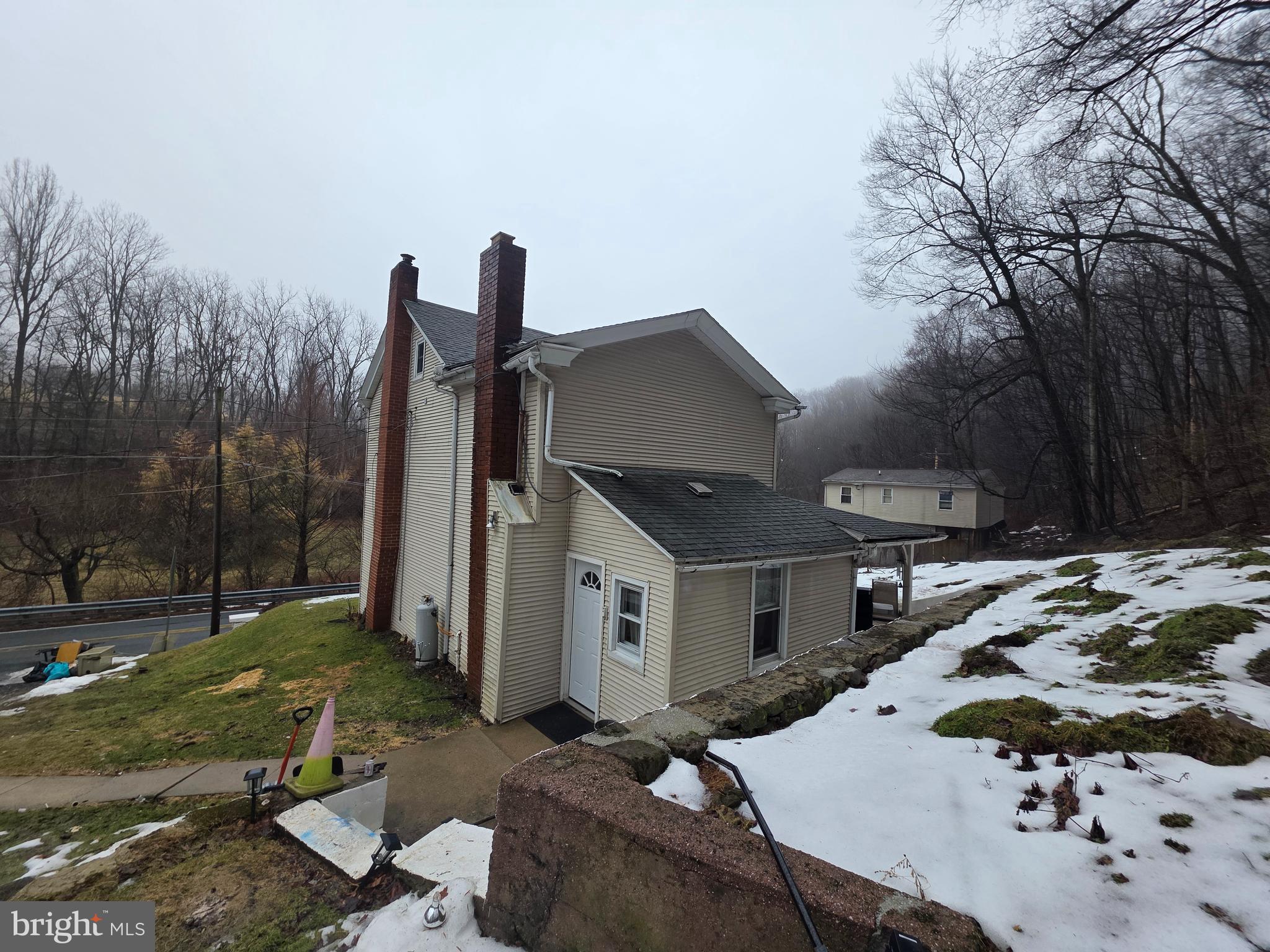 702 Wyomissing Road Mohnton, PA 19540 - Photo 10 of 47