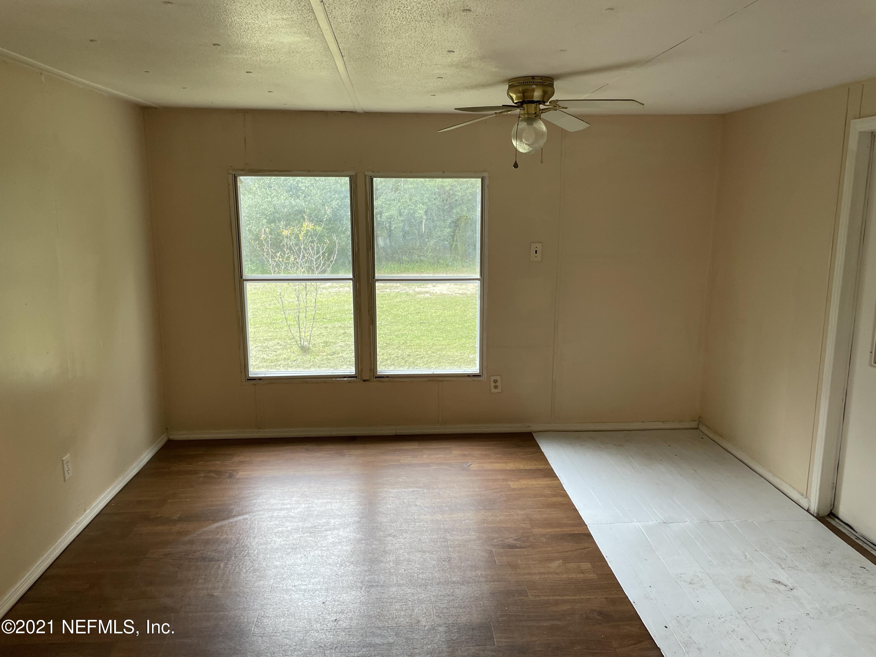 7989 Sunnybrook Road Melrose, FL 32666 - Photo 8 of 19 IMG_2788