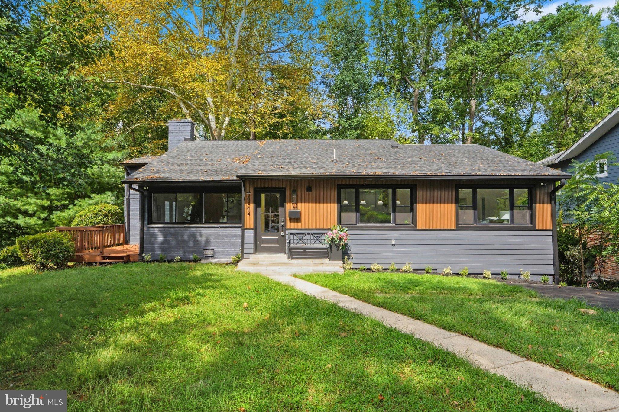 6404 West Halbert Road Bethesda, MD 20817 - Photo 3 of 58 Gallery Image 3