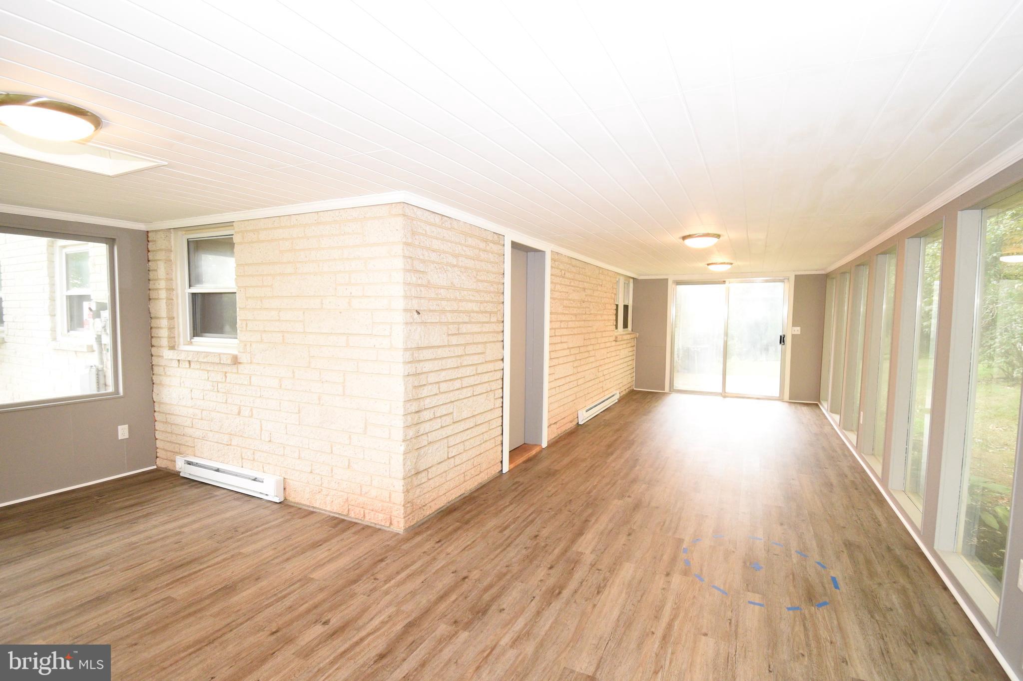 6331 Old Carlisle Road Dover, PA 17315 - Photo 12 of 37 Freshly updated Sunroom