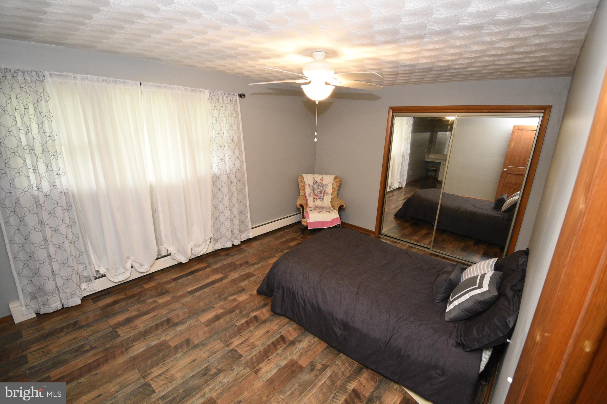 6331 Old Carlisle Road Dover, PA 17315 - Photo 21 of 37 Primary Bedroom
