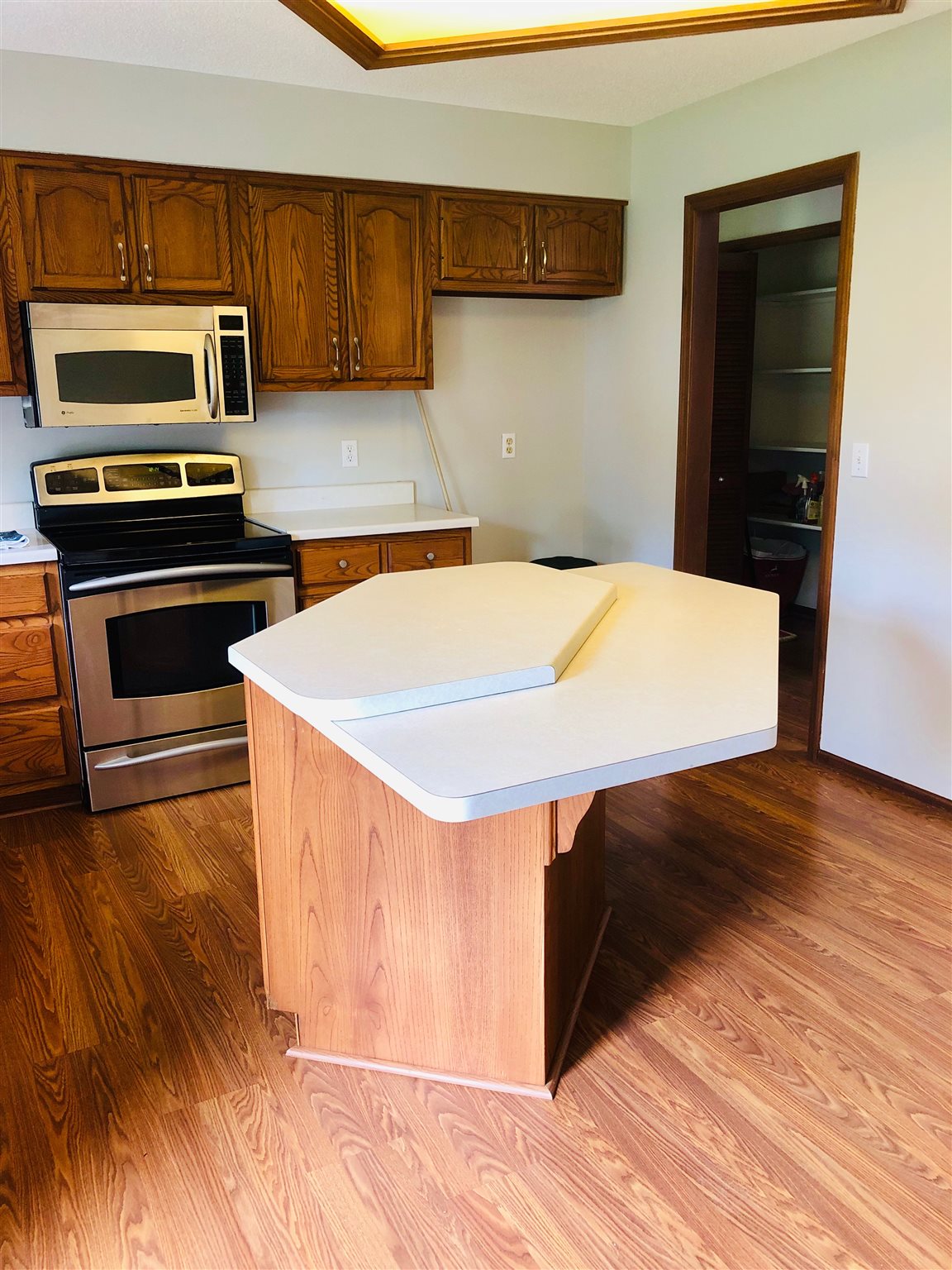 5124 Holly Oak Road Fort Wayne, IN 46845 - Photo 13 of 20 Gallery Image 13