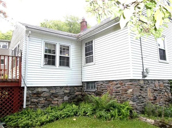 4 Beach Road Shrewsbury, MA 01545 - Photo 4 of 16 Gallery Image 4