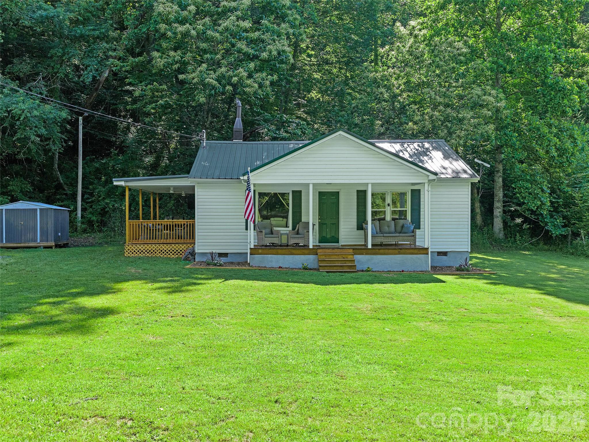 232 Langford Branch Road Burnsville, NC 28714 - Photo 20 of 27