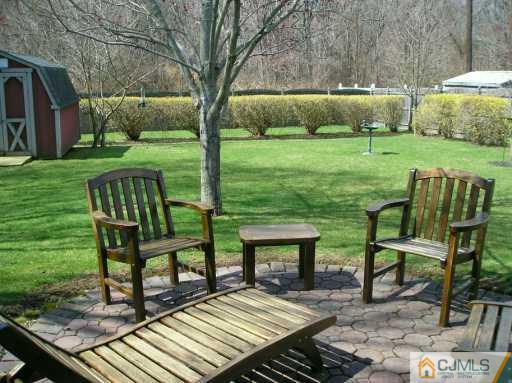 128 Woodbury Road Edison, NJ 08820 - Photo 8 of 8