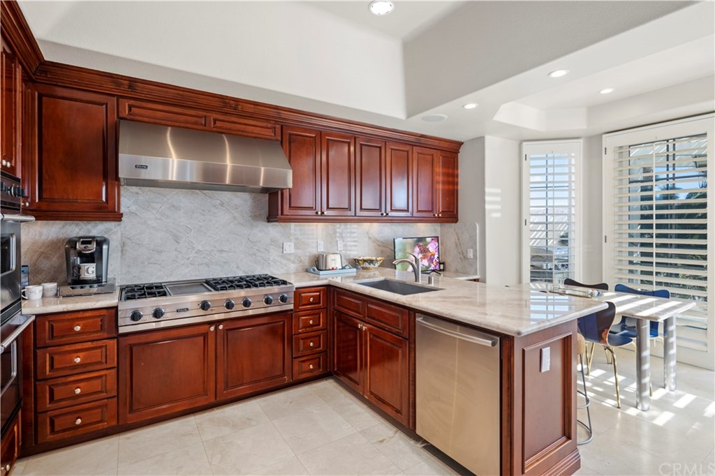 68 Chandon Newport Coast, CA 92657 - Photo 7 of 24