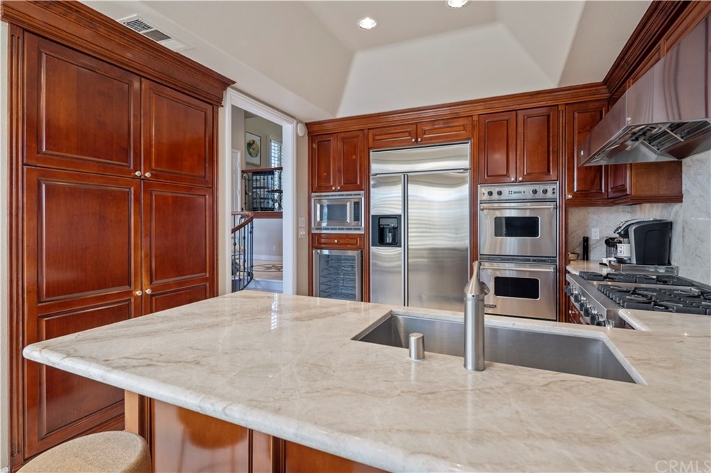 68 Chandon Newport Coast, CA 92657 - Photo 10 of 24