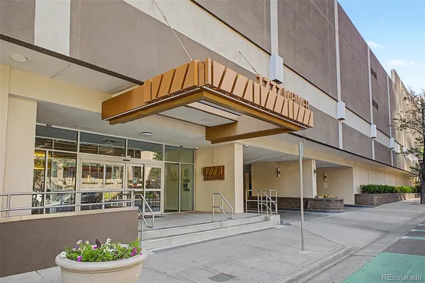 $379,000 | 1777 Larimer Street, Unit 1911, Denver, CO 80202