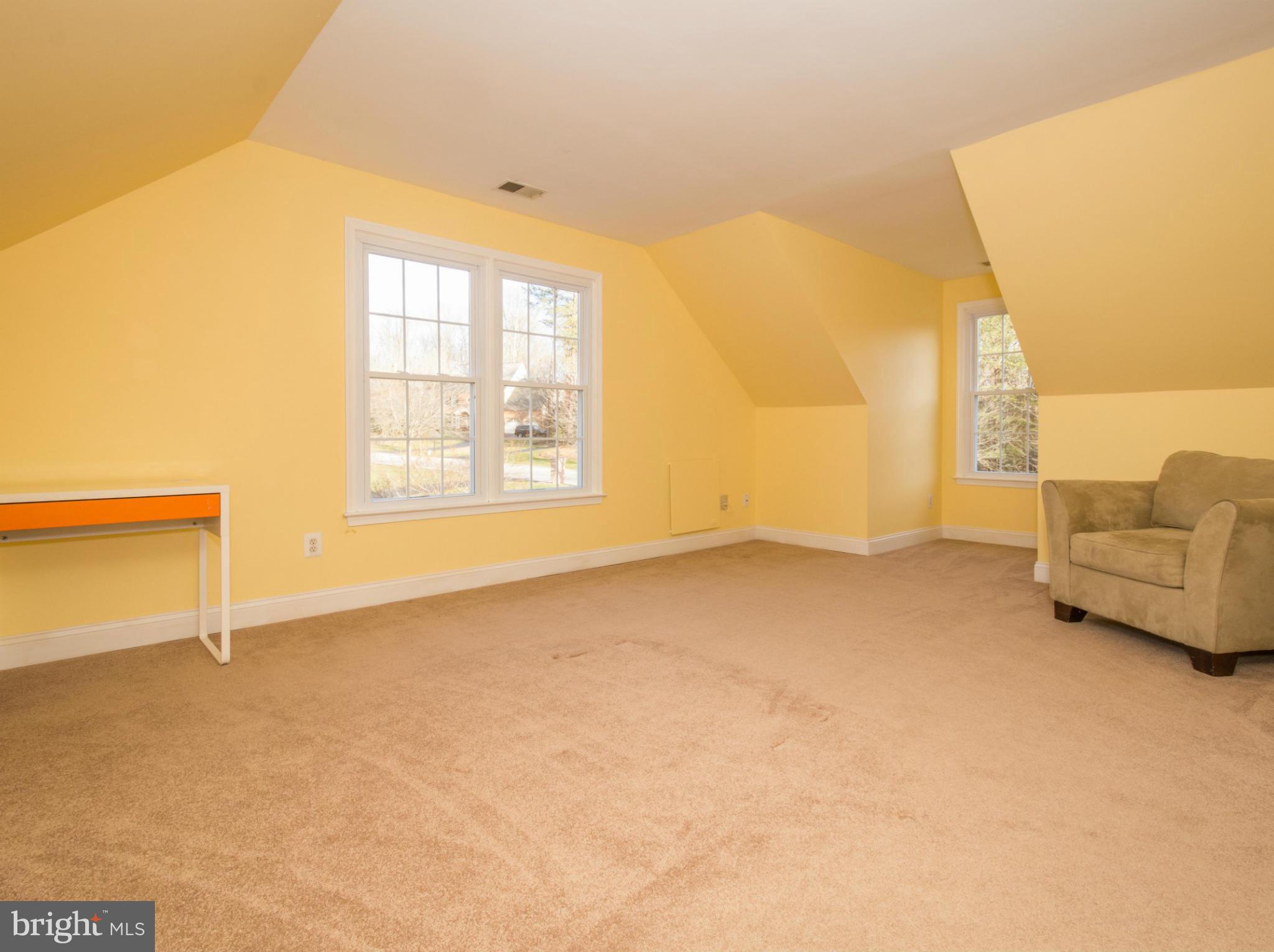 2714 Howard Grove Road Davidsonville, MD 21035 - Photo 19 of 30 Bedroom #5