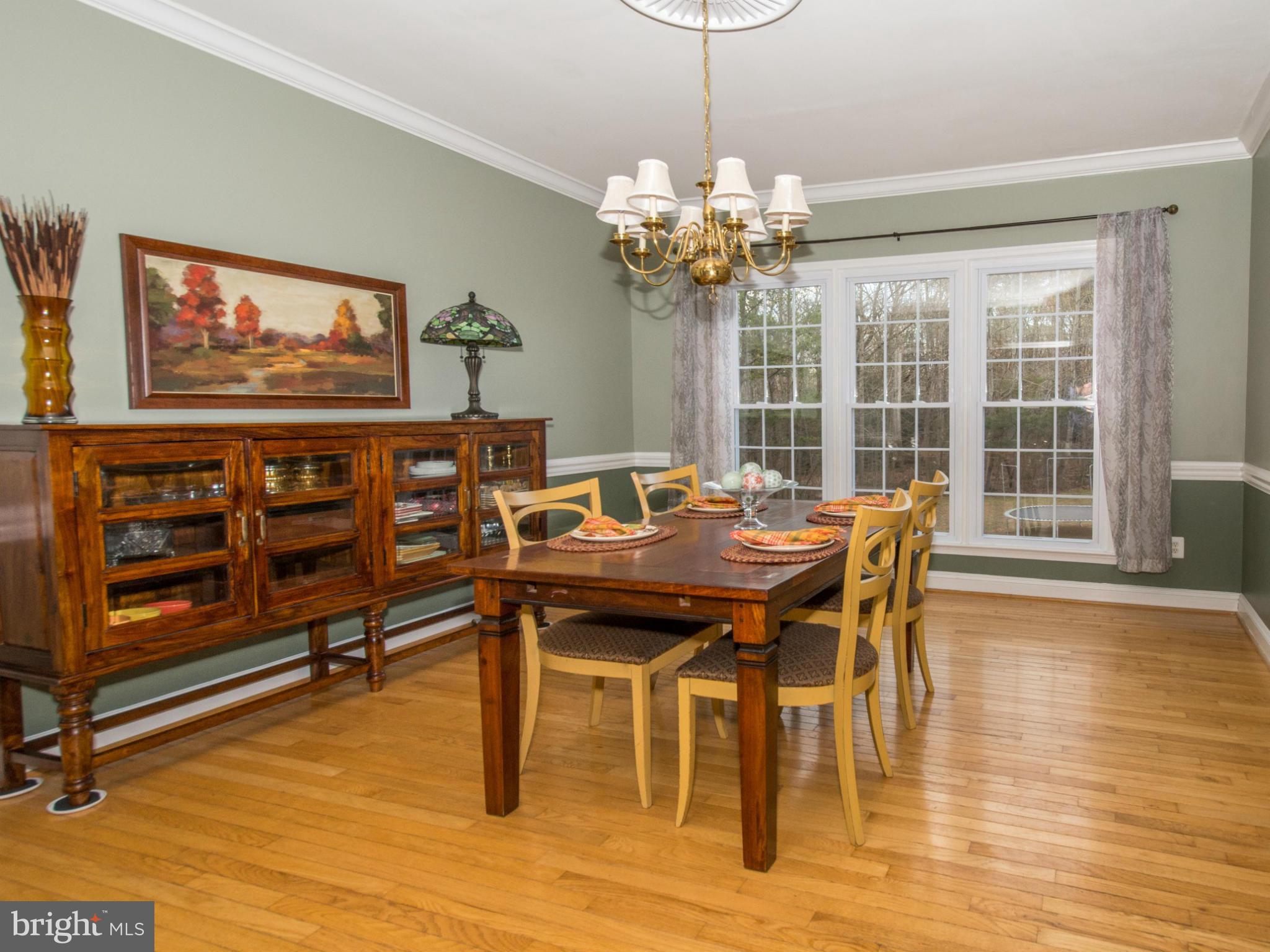 2714 Howard Grove Road Davidsonville, MD 21035 - Photo 6 of 30 Dining Room
