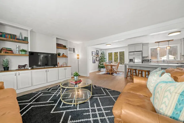 $285,000 | 804 Jackson Street, Oregon, IL 61061