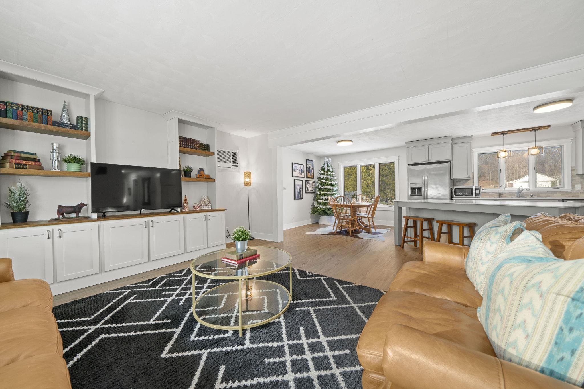 804 Jackson Street Oregon, IL 61061 - Photo 7 of 44