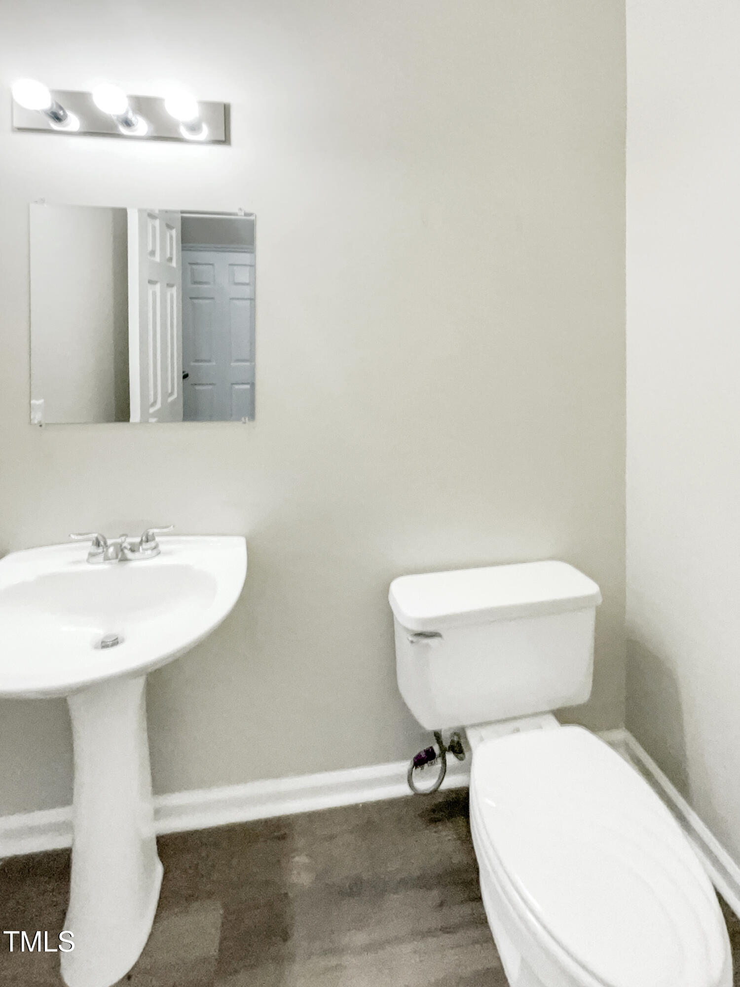 215 Cheryl Avenue Durham, NC 27712 - Photo 13 of 18 photo_13