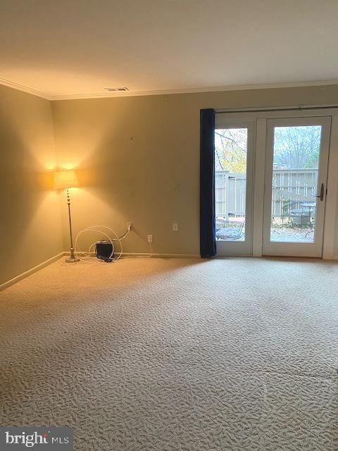 103 Cross Keys Road, Unit R103A Baltimore, MD 21210 - Photo 2 of 13 living room