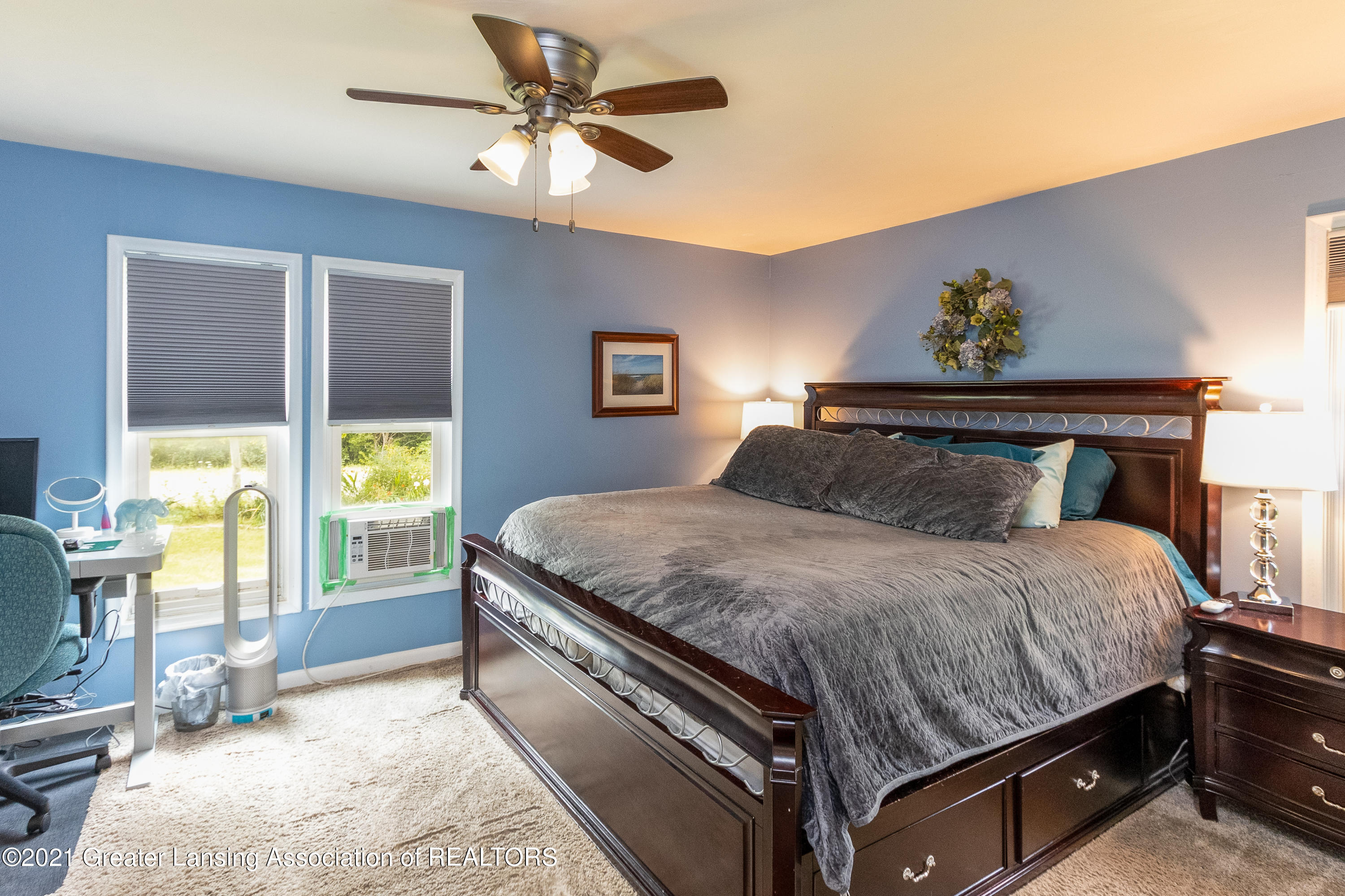 2102 Sandhill Road Mason, MI 48854 - Photo 20 of 41 Bedroom