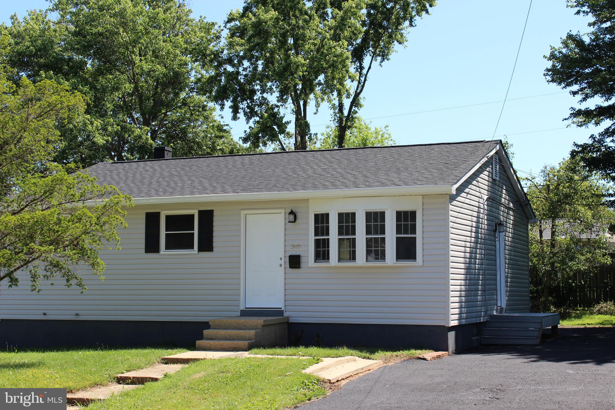 349 Brock Bridge Road Laurel, MD 20724 - Photo 1 of 34 Gallery Image 1