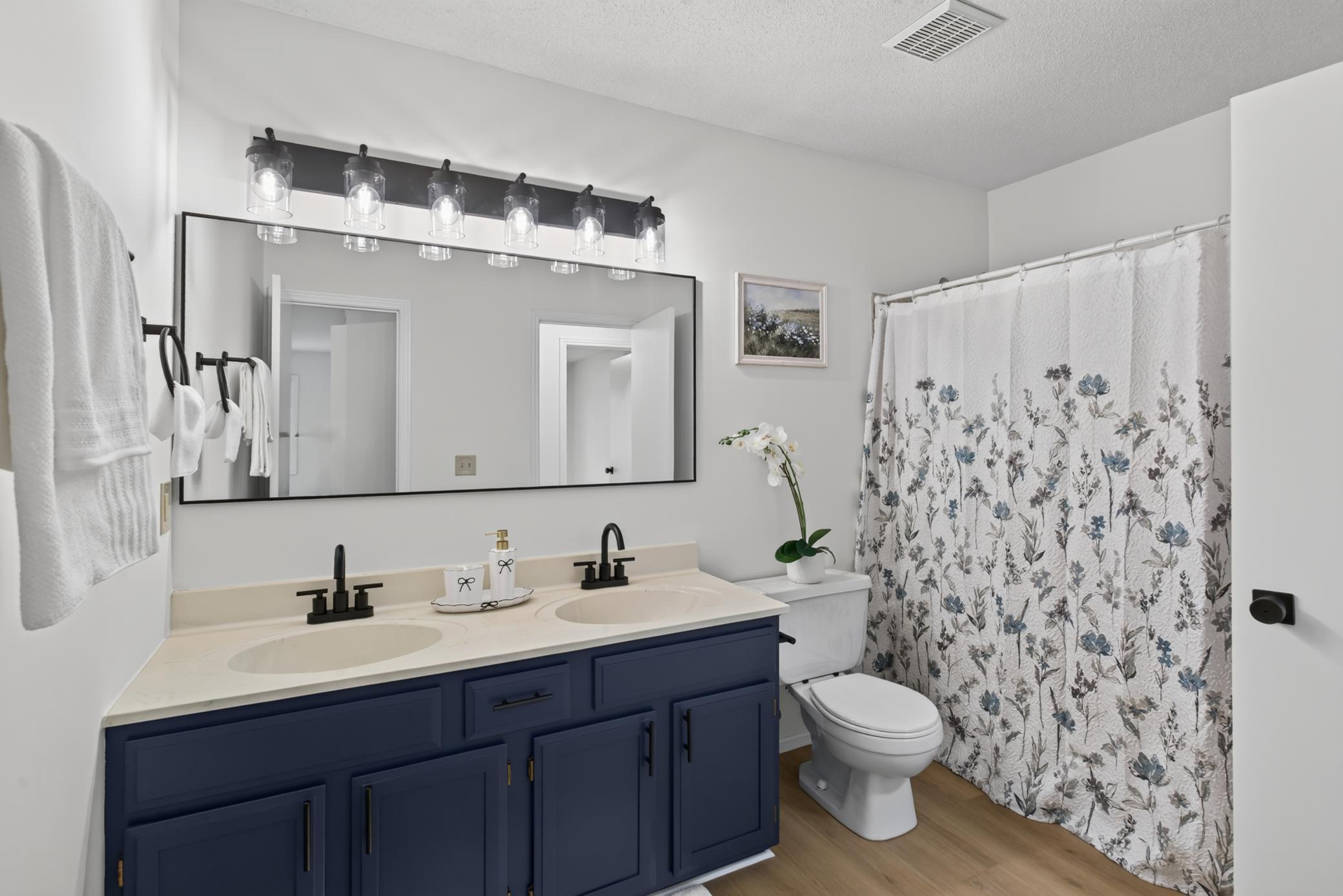11219 Xavier Road Bloomington, MN 55437 - Photo 18 of 35 Gallery Image 18