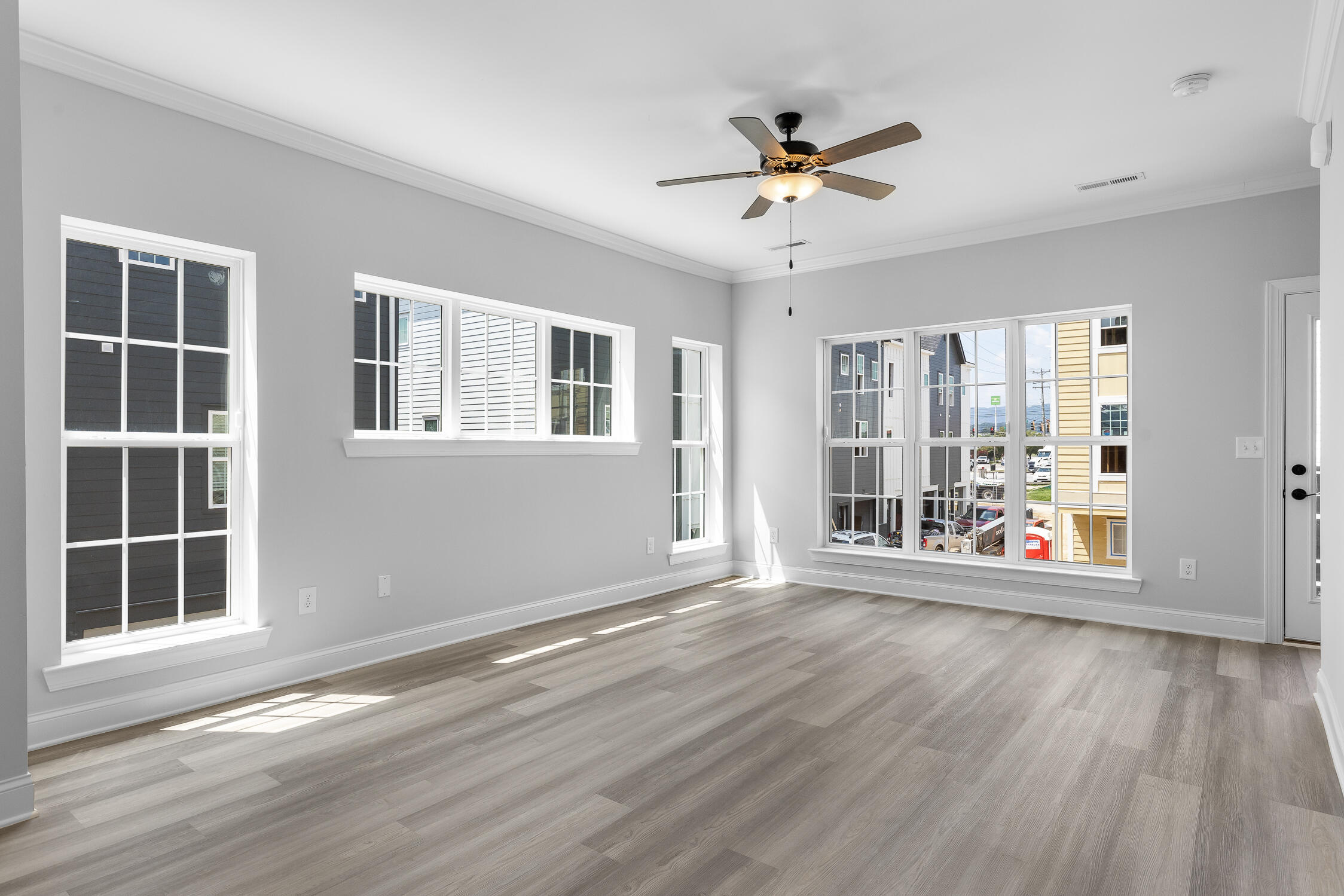 37 Southside Square Chattanooga, TN 37408 - Photo 4 of 26 Southside Square