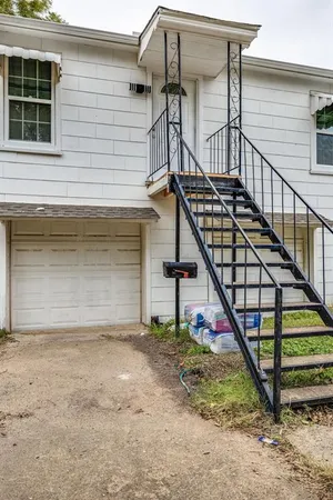 $1,175 | 4313 Jerry Lane, Haltom City, TX 76117