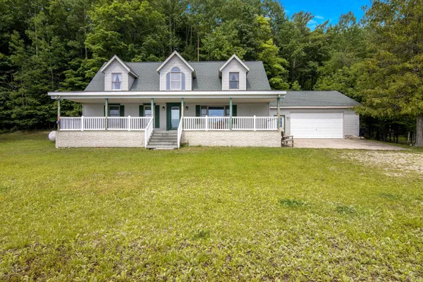 $695,000 | 16043 Wagner Road, Empire, MI 49630