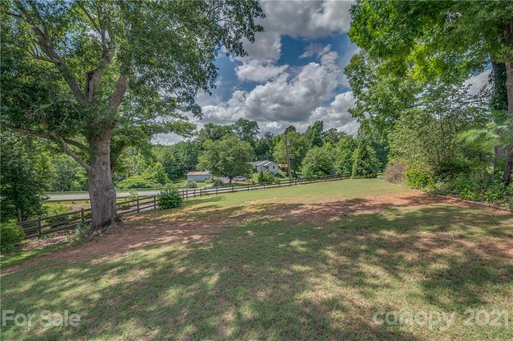 5057 Highway 11 Inman, SC 29349 - Photo 22 of 48 Gallery Image 22