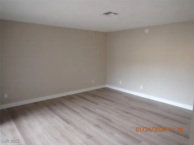 $1,100 | 4571 Carriage Park Drive, Unit A, Las Vegas, NV 89121