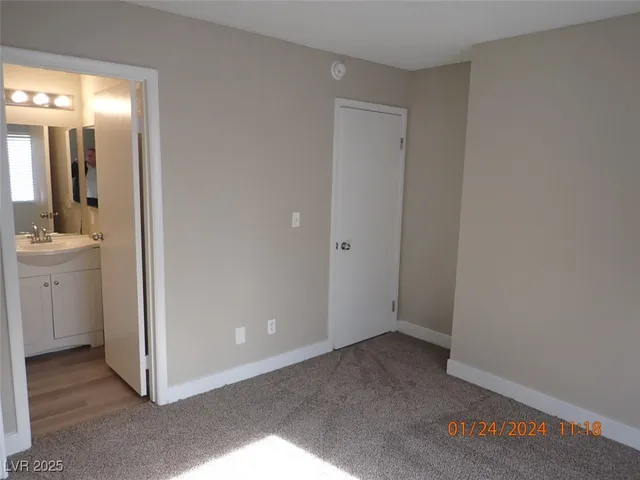 $1,100 | 4571 Carriage Park Drive, Unit A, Las Vegas, NV 89121